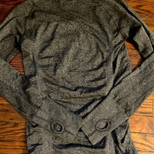 Calia by Carrie Underwood dress or long shirt! Very form fitting!